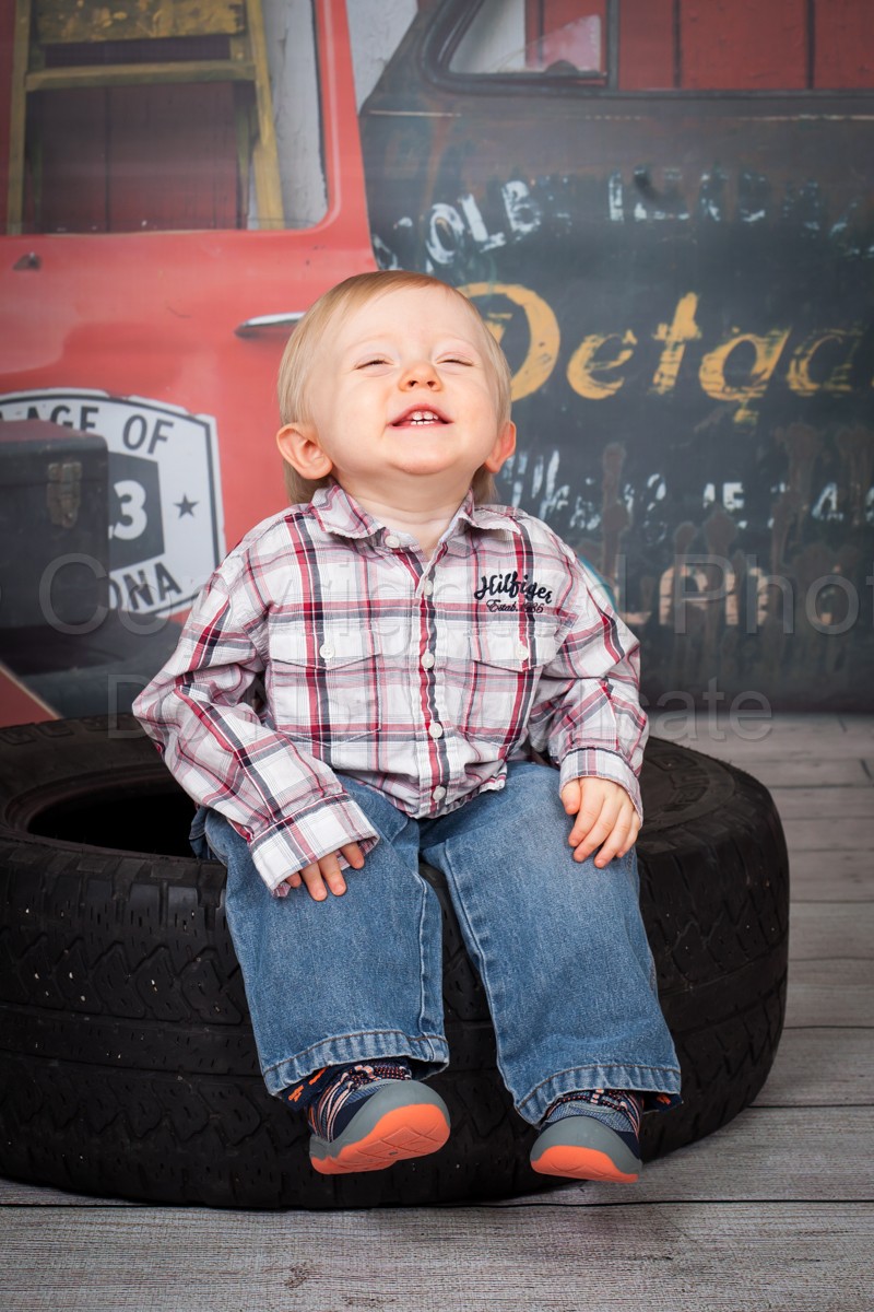 Evan at 18 Months! | Grix_18MTH-33.jpg